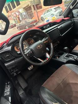 تويوتا هايلوكس